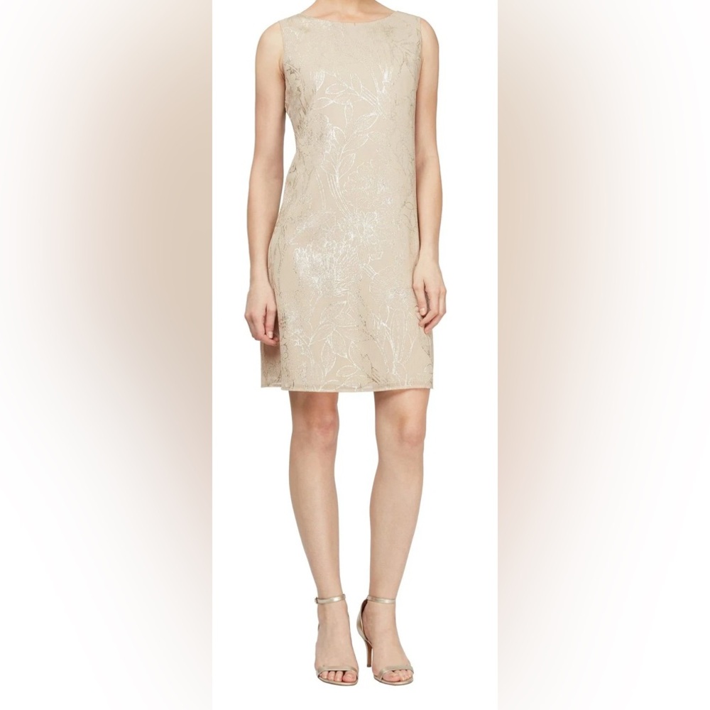 SLNY Sleeveless Sheath Dress - NWT - Size 6 Elegant Cream & Gold Dress